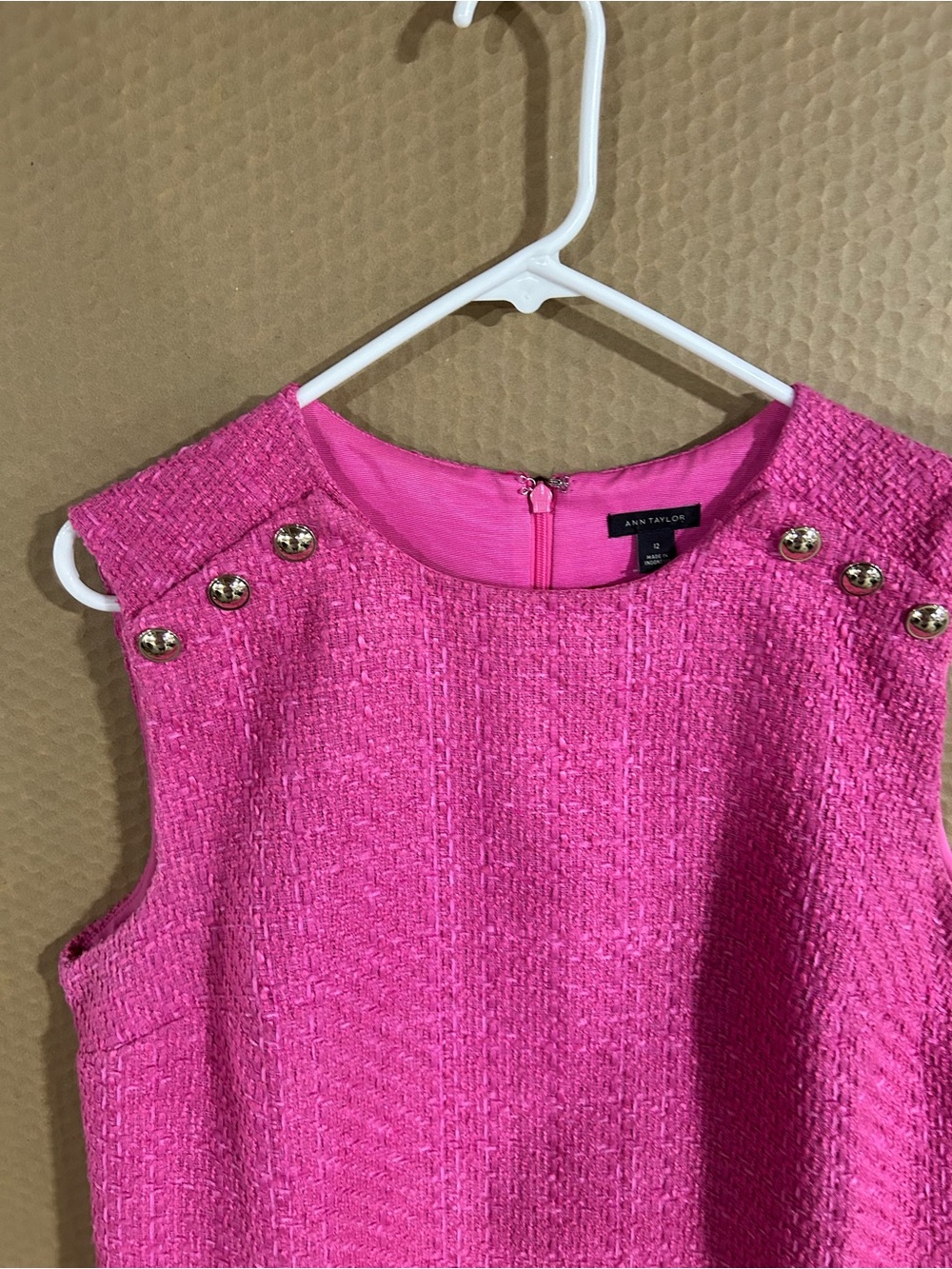 Ann Taylor Hot Pink Tweed Sleeveless Shift Dress with Gold Studs - Picture 4 of 5